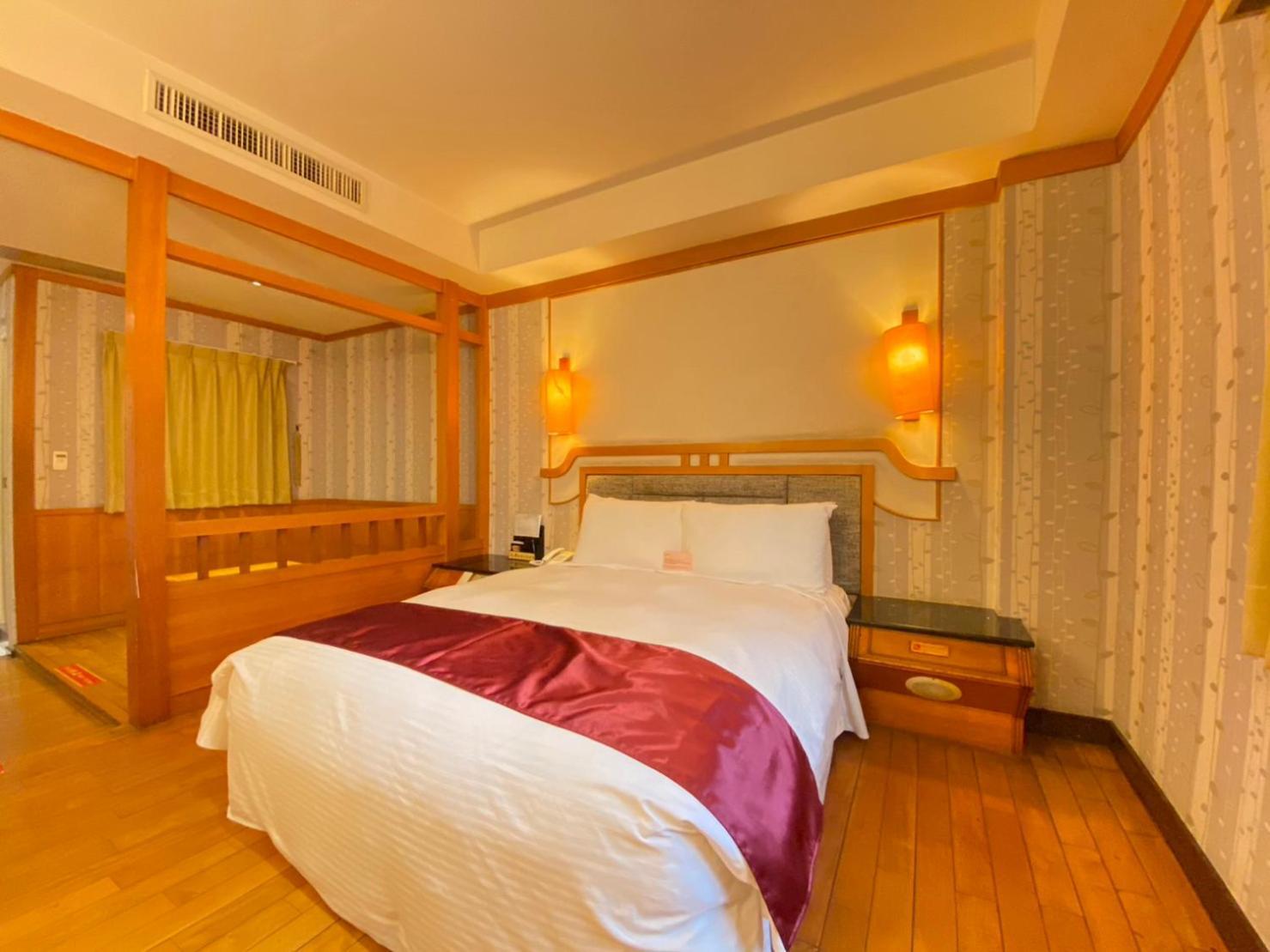 I Live Motel Гаосюн Екстер'єр фото